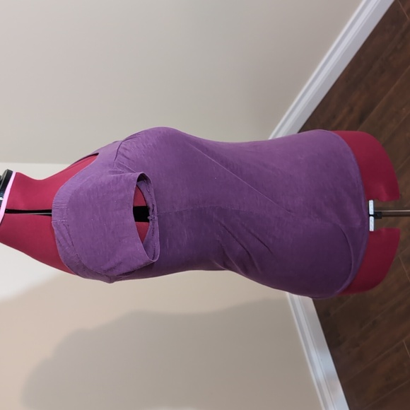 Lot of 3 Women's Shirts 2 Bikini Strap Shirts and 1 Scoop Neck T-shirt - Picture 3 of 16